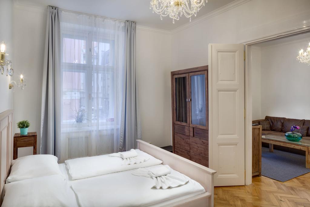 פראג Dusni - Old Town Apartment מראה חיצוני תמונה